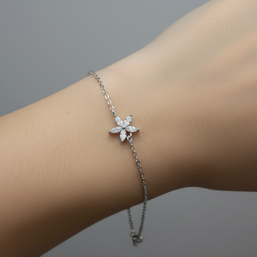 Sterling Silver Bloom Star Bracelet – A Radiant Touch of Elegance
