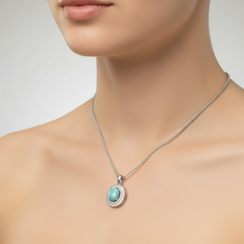 Stunning Zirconia Pendant Necklace: A Statement of Sophistication