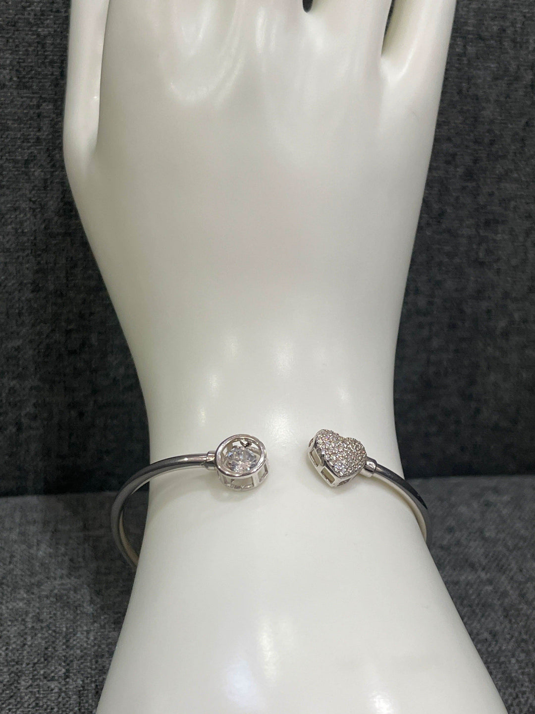 Eternal Spark: The Solitary Love Bangle - Saras Beads & Jewellery