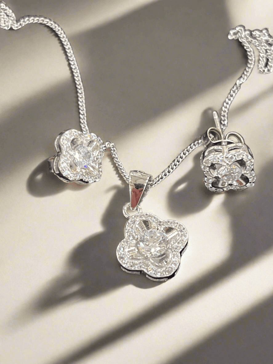 Floral Fantasy: Unique Sterling Silver Flower Jewellery Set - Saras Beads & Jewellery