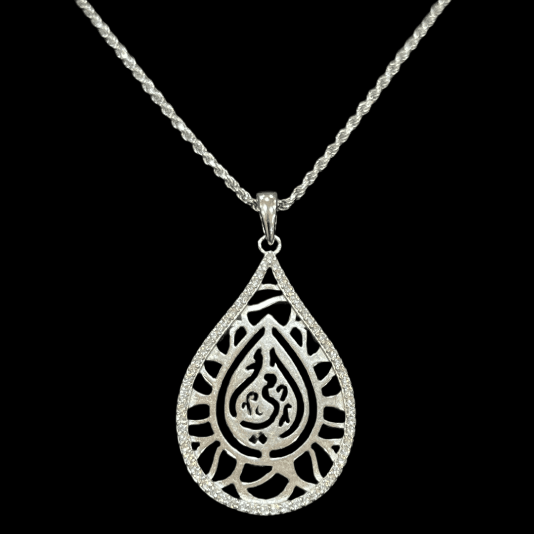 UMMI (MOTHER) NECKLACE WITH DIAMOND ZIRCONIA – A TIMELESS TRIBUTE TO LOVE