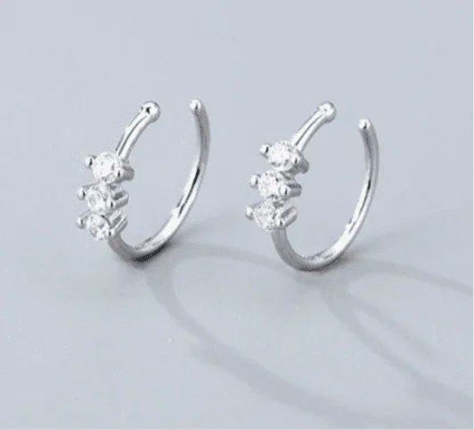 Sterling Silver Circle Nose Ring with Three Zirconia Stones - Saras Beads & Jewellery