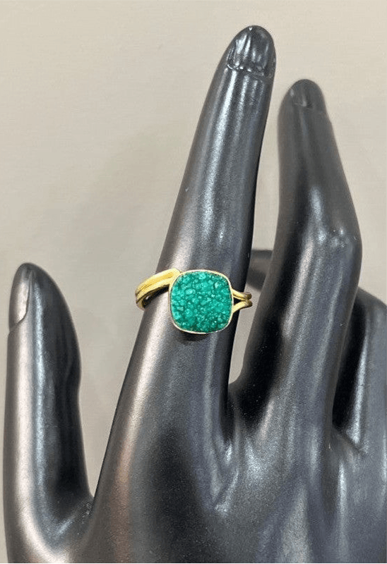 Modern Elegance: Handcrafted 18 Karat Gold-Plated Square Emerald Ring"
Paragraph