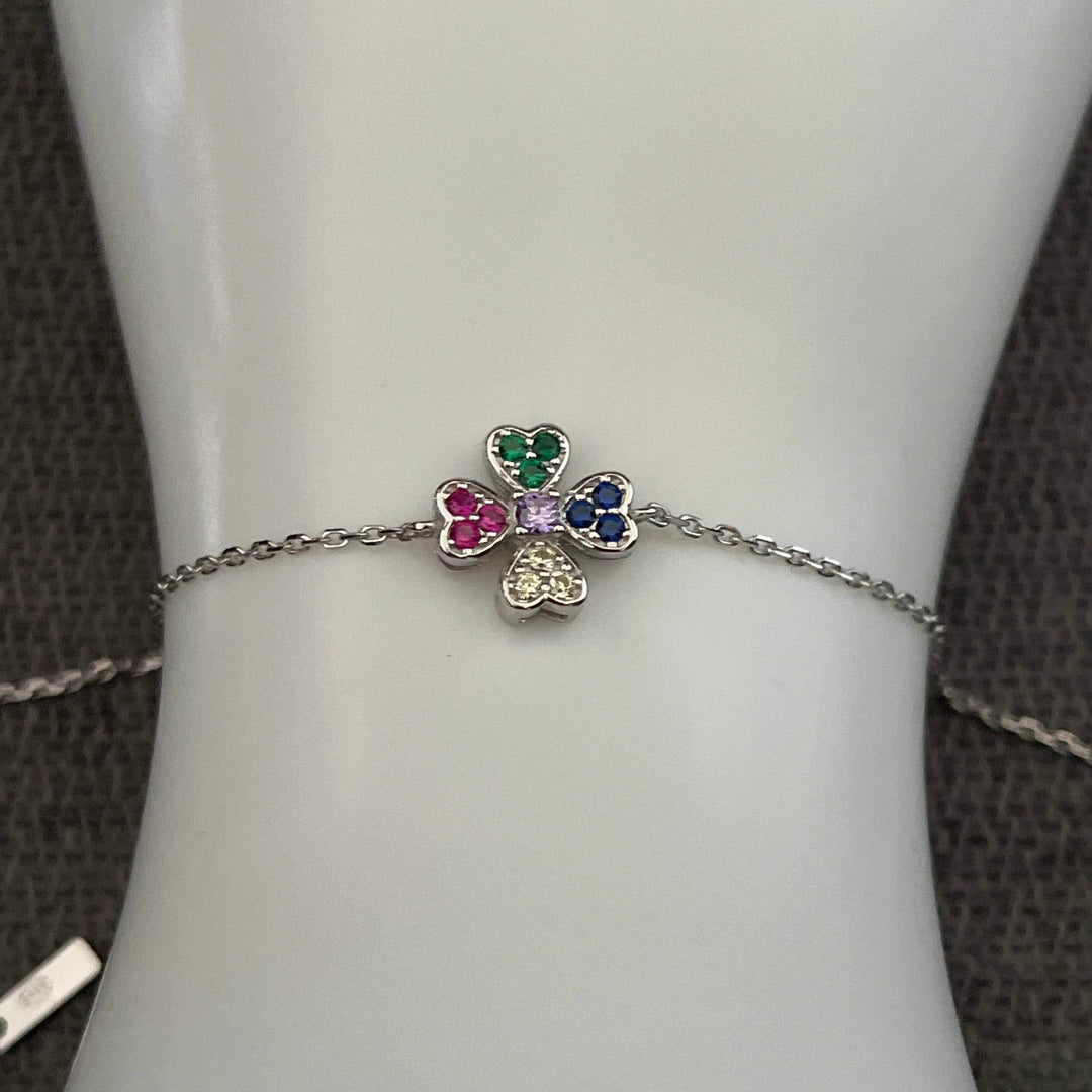 Vibrant Multicolor Flower Bracelet: A Bloom of Beauty on Your Wrist