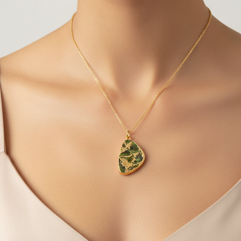 Peridot Necklace: Add a Touch of Elegance with a Stunning Peridot Necklace
