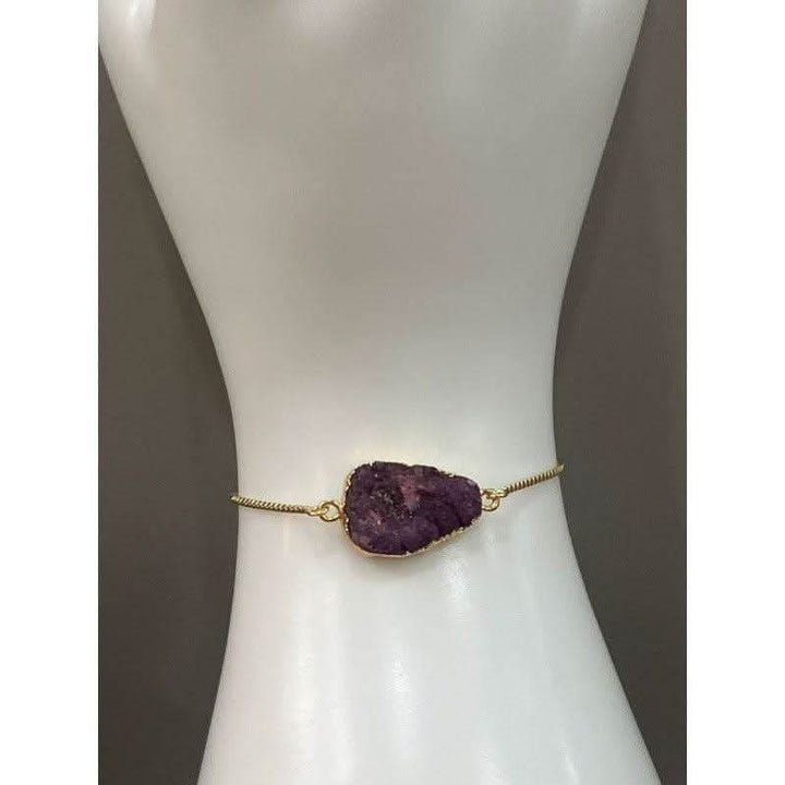 Handmade Adjustable Gold Plated Bracelet with Handcrafted Semi-Precious Stones - Saras Beads & Jewellery