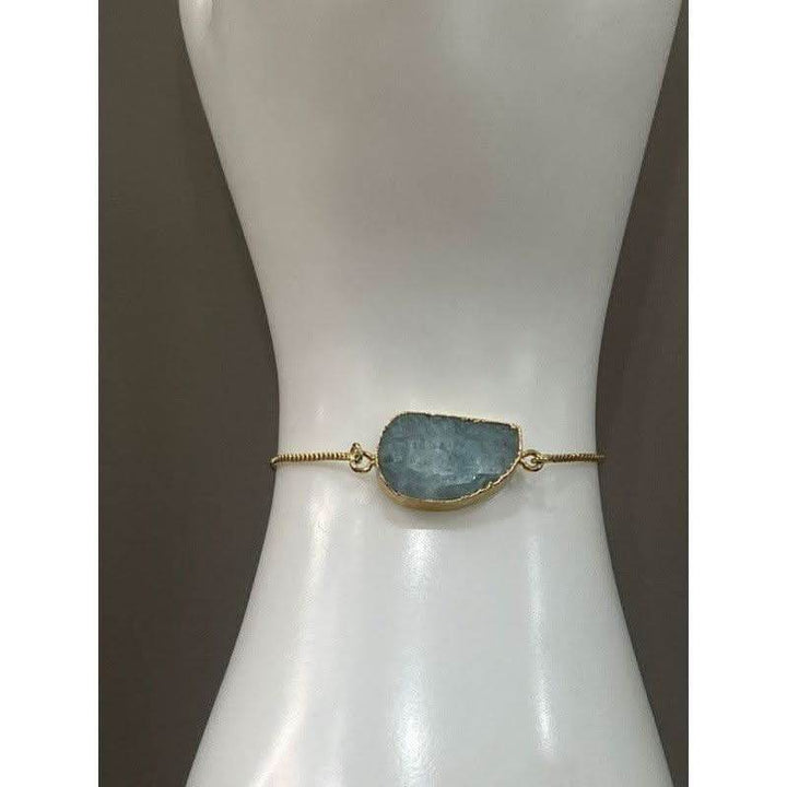 Handmade Adjustable Gold Plated Bracelet with Handcrafted Semi-Precious Stones - Saras Beads & Jewellery
