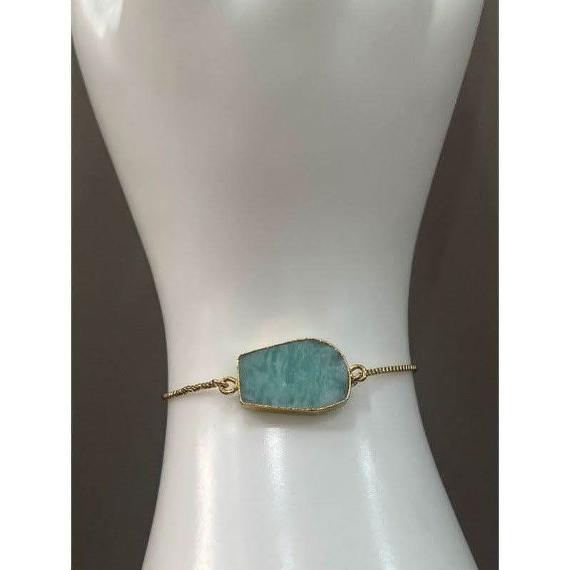 Handmade Adjustable Gold Plated Bracelet with Handcrafted Semi-Precious Stones - Saras Beads & Jewellery