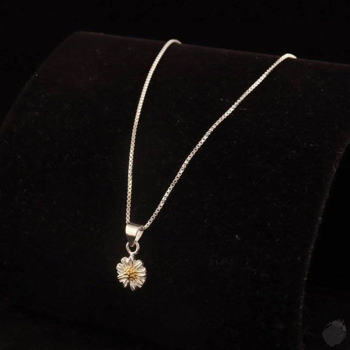 Meadow Delight: Classic Daisy - Saras Beads & Jewellery