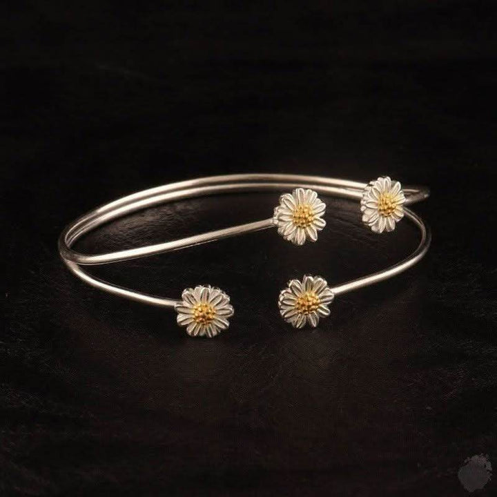Meadow Delight: Classic Daisy - Saras Beads & Jewellery