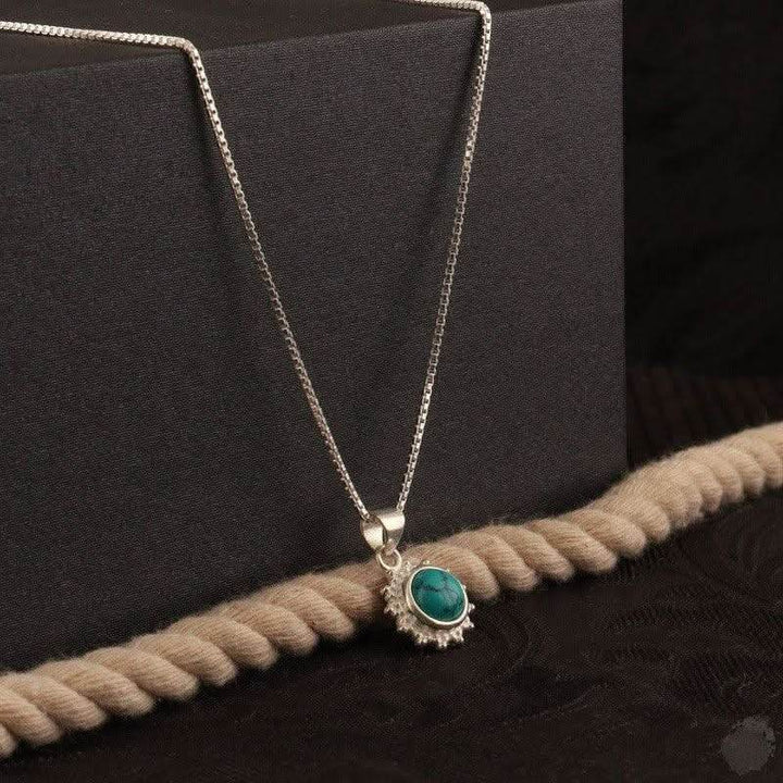 Luminous Turquoise Elegance: The beauty of the Sea of Dreams - Saras Beads & Jewellery