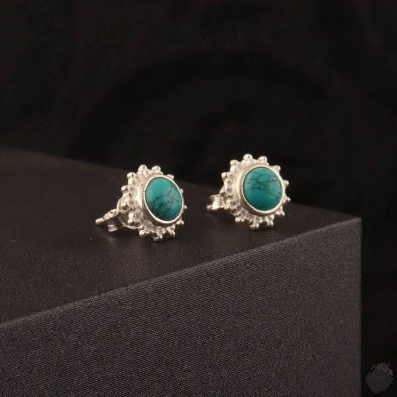 Luminous Turquoise Elegance: The beauty of the Sea of Dreams - Saras Beads & Jewellery