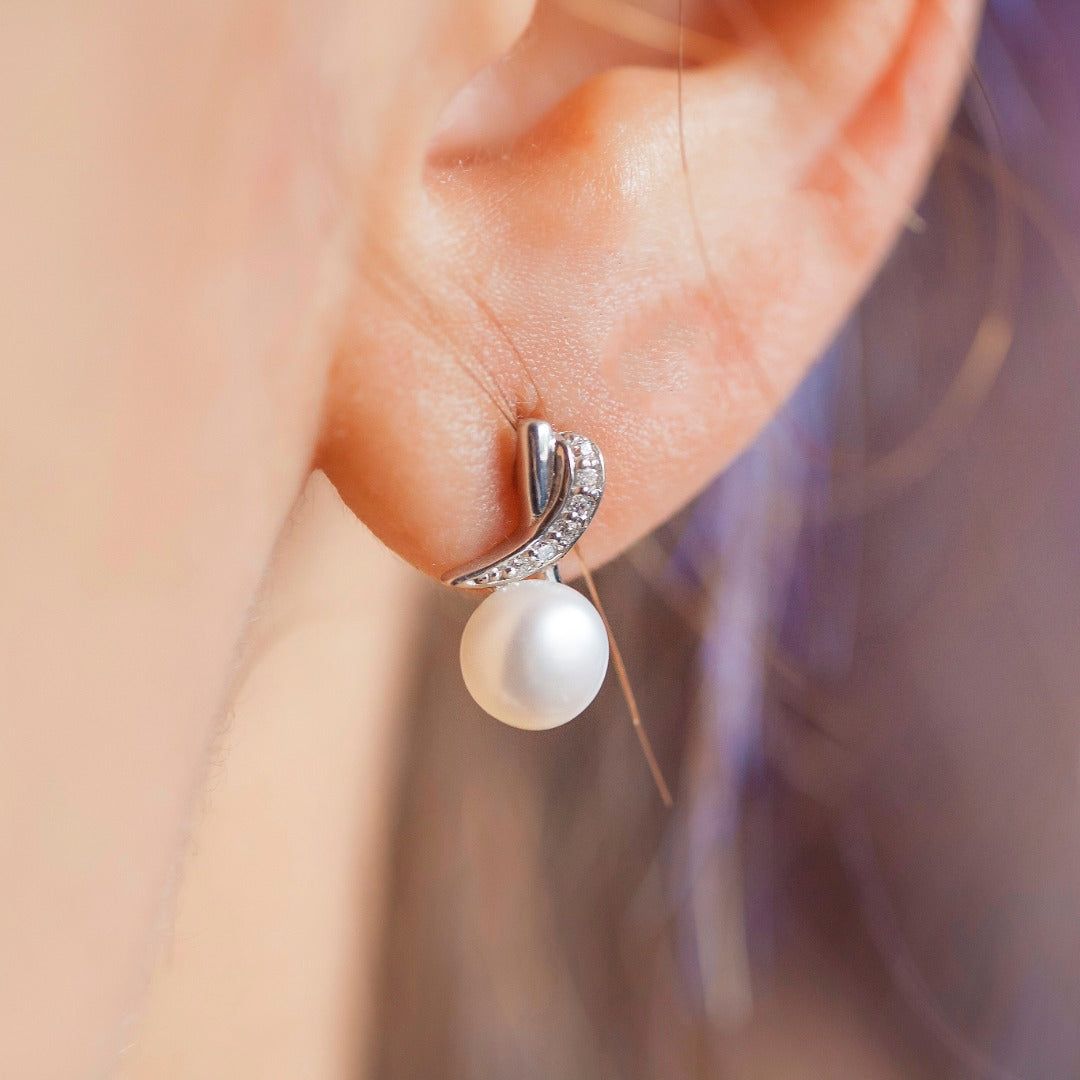 Earrings of Pearl: Timeless Elegance for Every Occasion