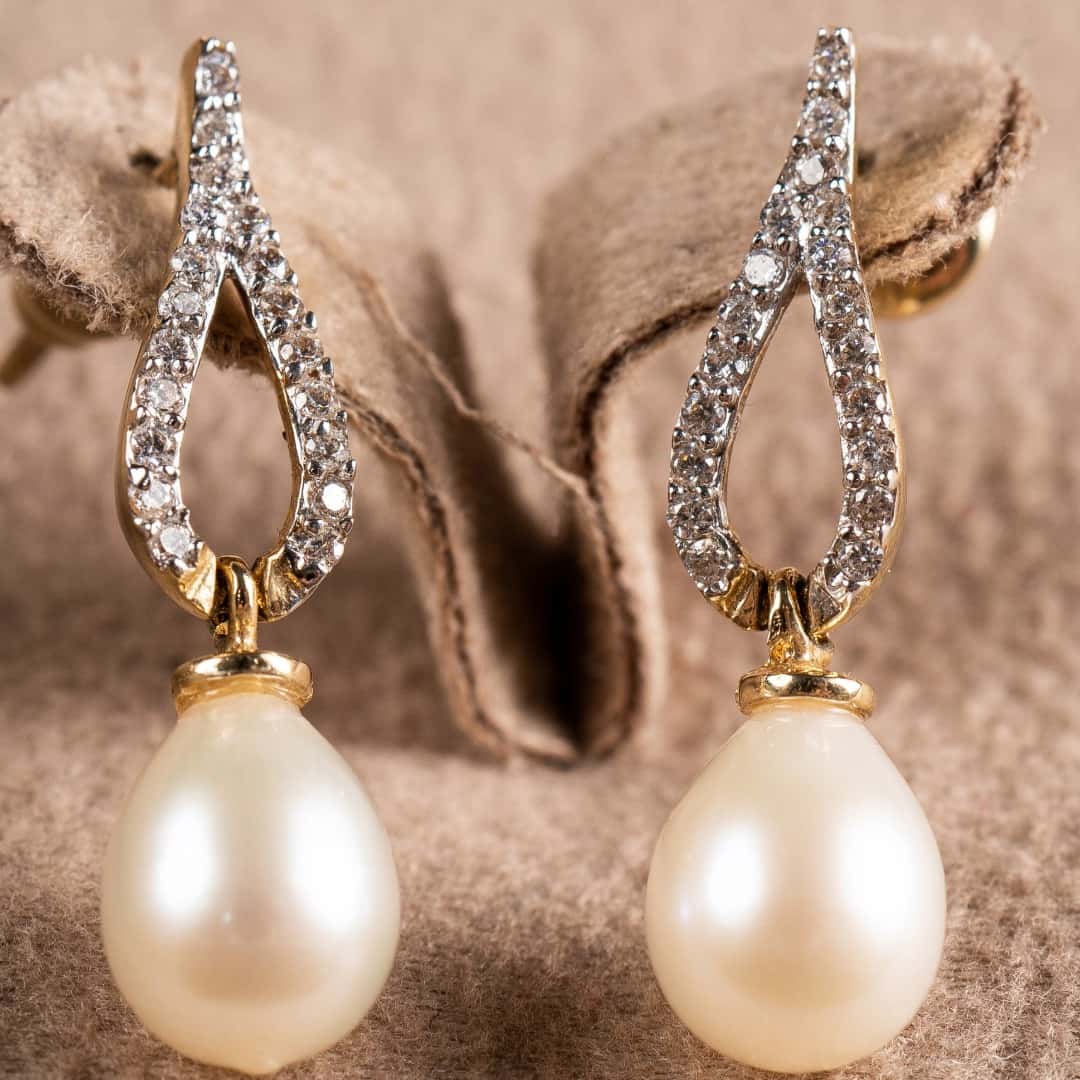 Earrings of Pearl: Timeless Elegance for Every Occasion