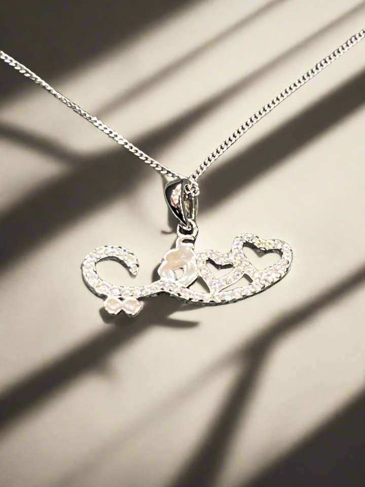 Love in Arabic Necklace – Heartfelt Design with Artistic Twist