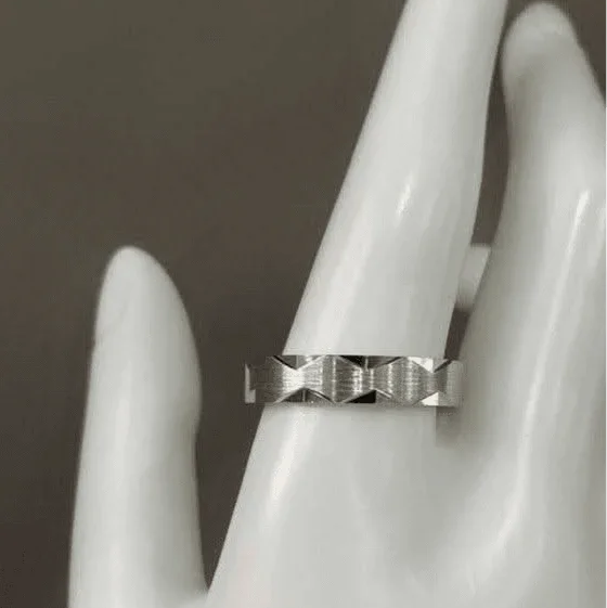 Regal Crown Sterling Silver Men's Ring - 10