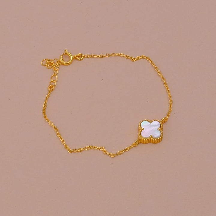 Gold-Plated Clover Bracelet with Vibrant Colours