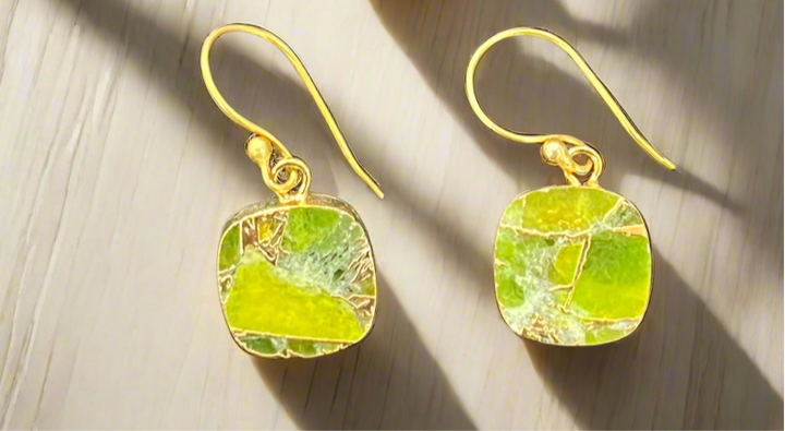 Gold-Plated Peridot Set with Elegant Design – Perfect for Any Occasion