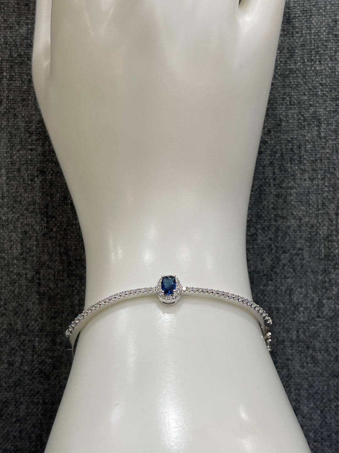 Sterling Silver Bangle with Sapphire Zirconia – Classic Elegance with a Modern Twist