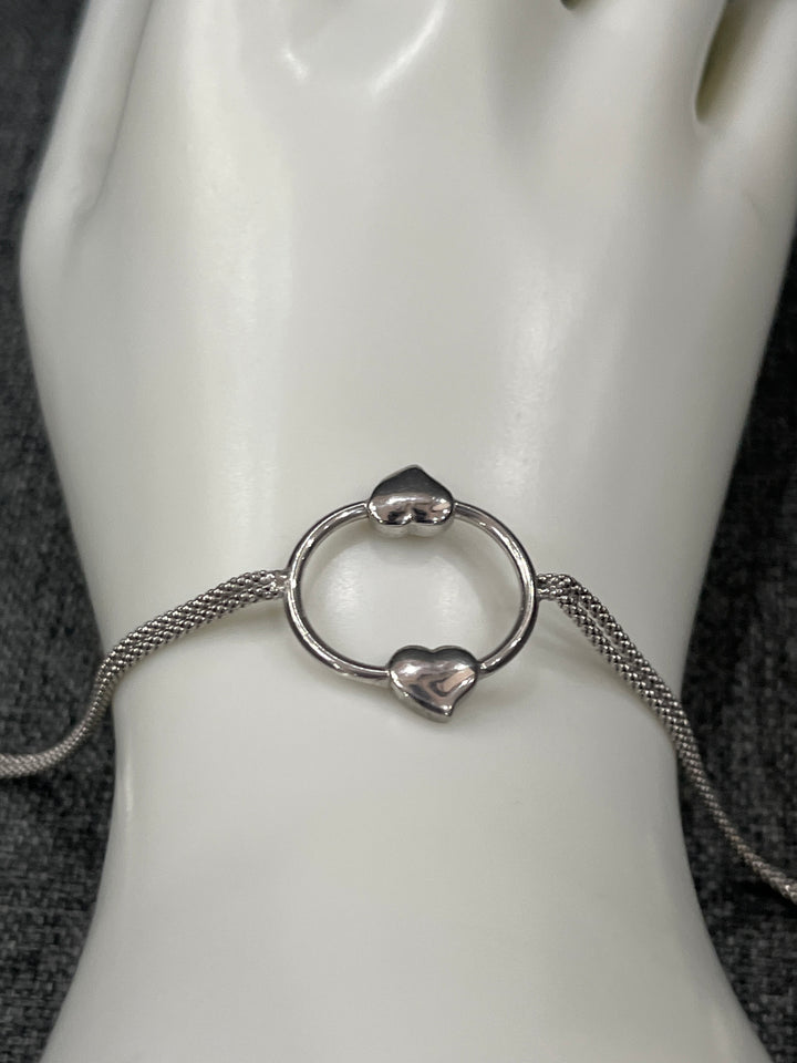 Elegant Sterling Silver Circle Love Bracelet