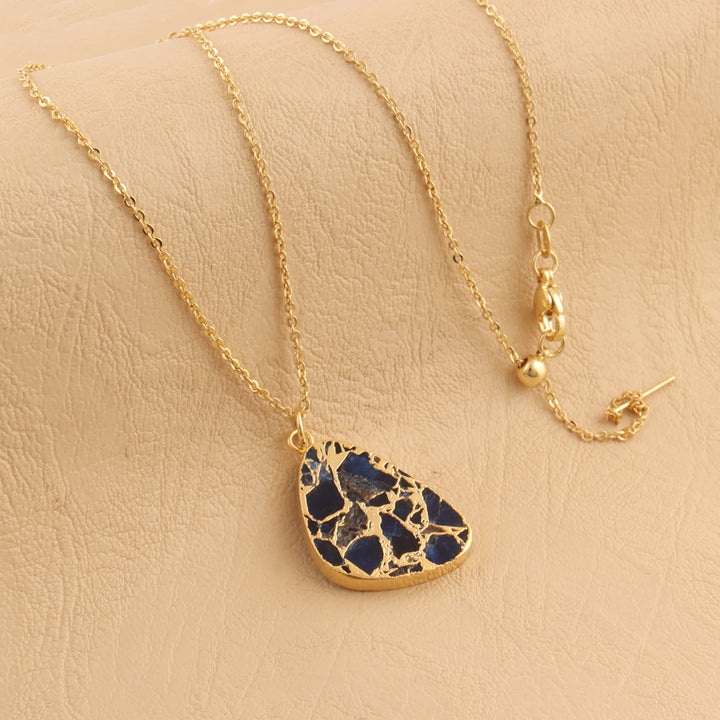 Sapphire Exquisite Necklace for a Timeless, Luxurious Look