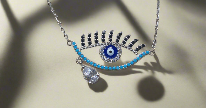 Unique Sterling Silver Eye Bracelet & Necklace Set – A Stylish Symbol of Elegance and Hapiness