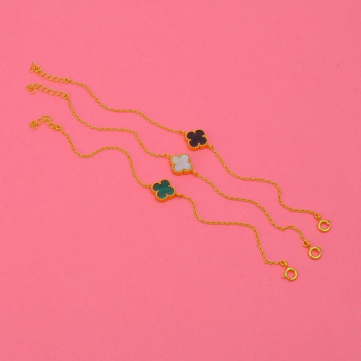 Gold-Plated Clover Bracelet with Vibrant Colours