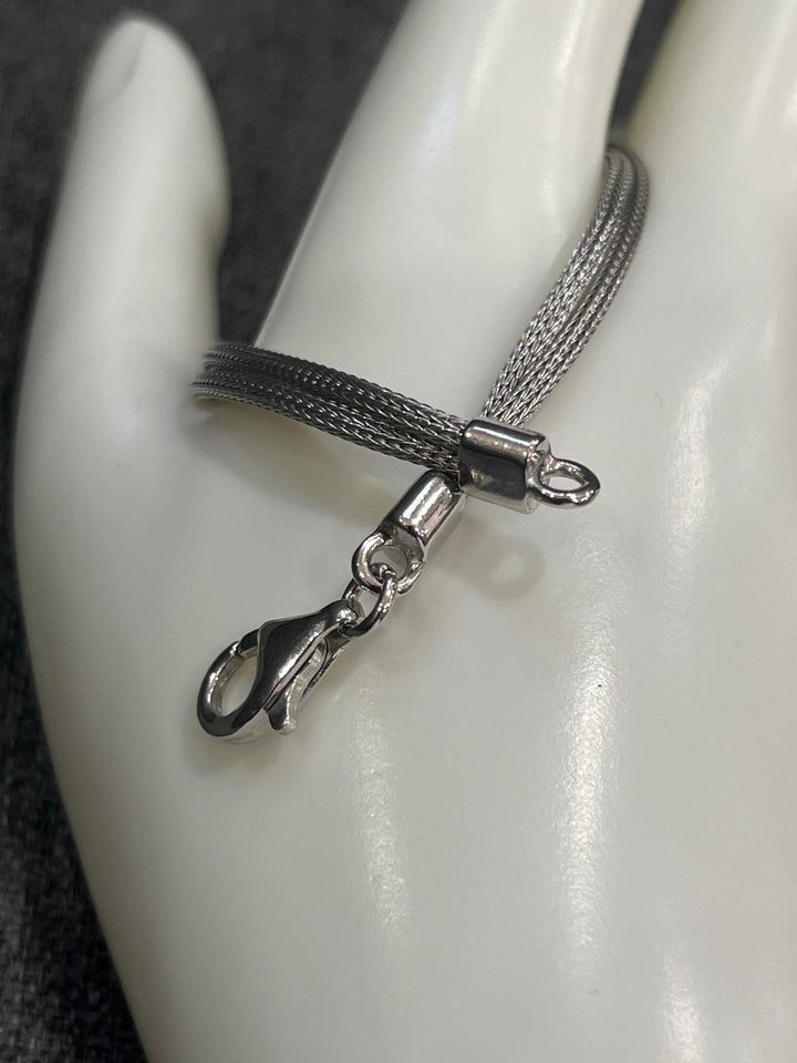 Infinite Love: Sterling Silver Infinity Heart Bracelet