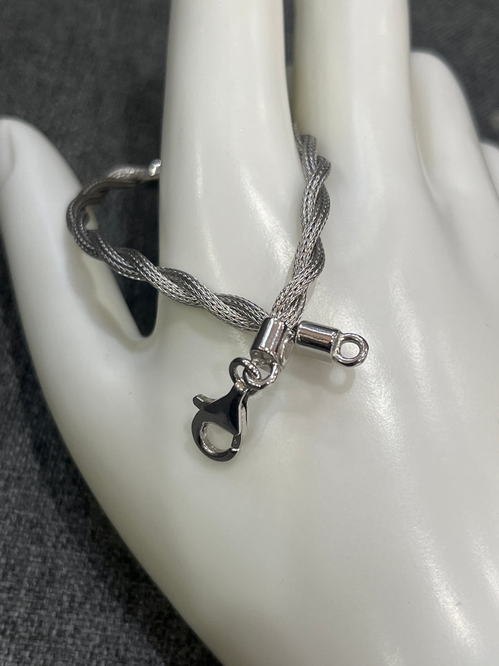 Singular Spark: Sterling Silver Round Bracelet