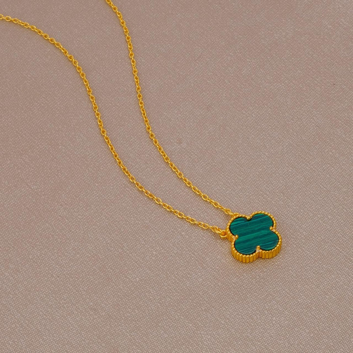 Stylish Gold-Plated Clover Necklace in Classic Tones