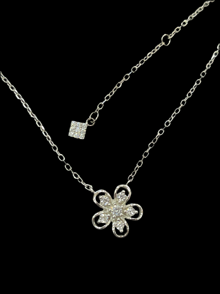 Flower Necklace with Zirconia – Stunning Sterling Silver Jewellery