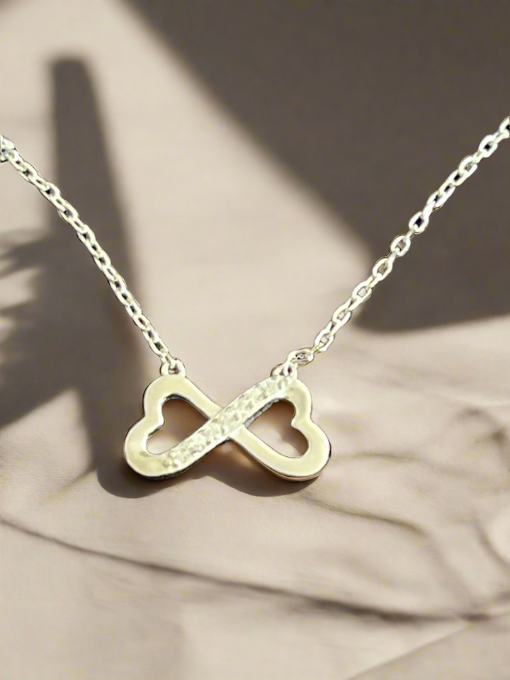 Sterling Silver Infinity Necklace – Unique Style with Timeless Love