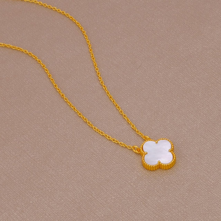 Stylish Gold-Plated Clover Necklace in Classic Tones