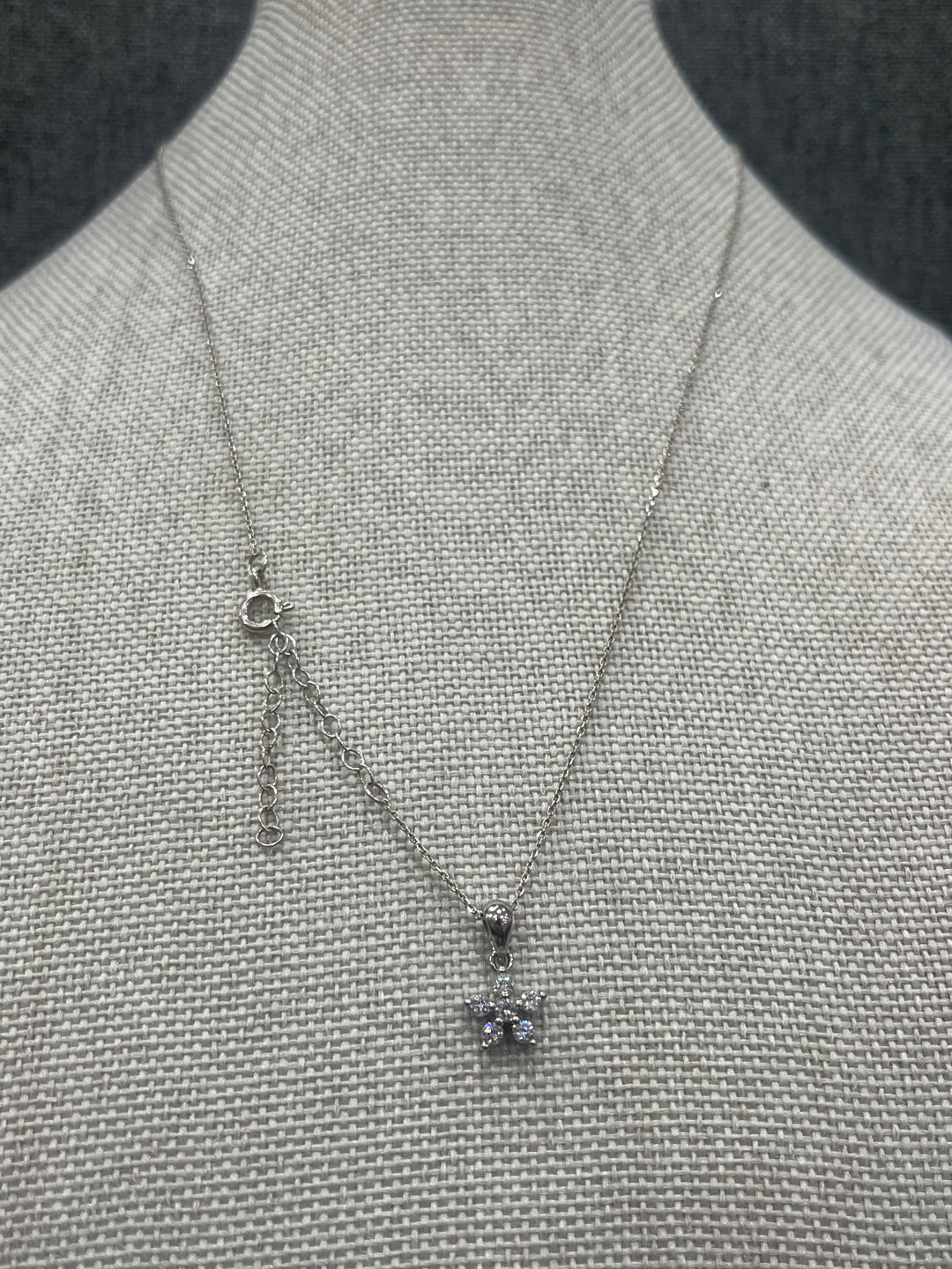 Tiny Zirconia Flower Sterling Silver Necklace: Timeless Elegance