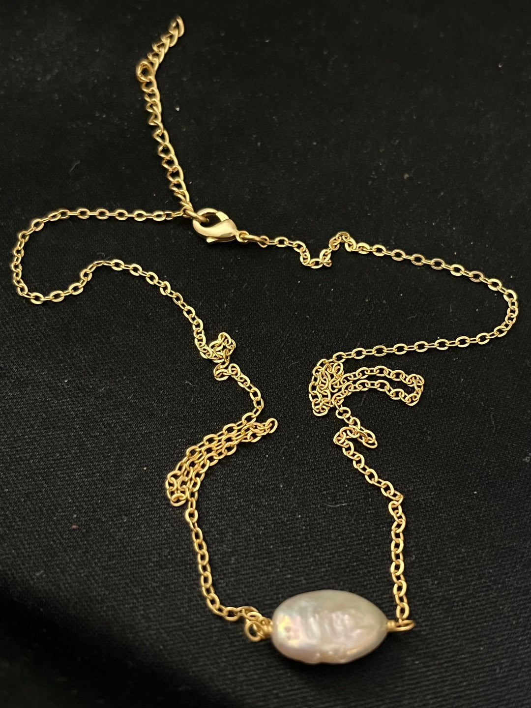 Exquisite Handmade Pearl Necklace with Gold Plated Finish