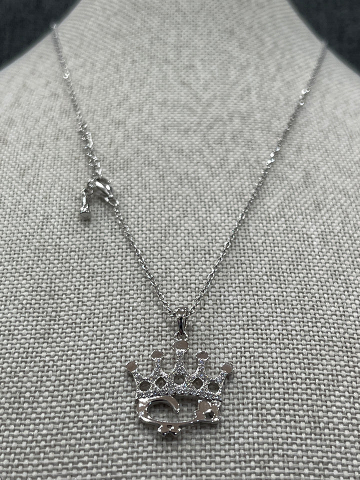 Sterling Silver Love Crown (حبّي) Necklace