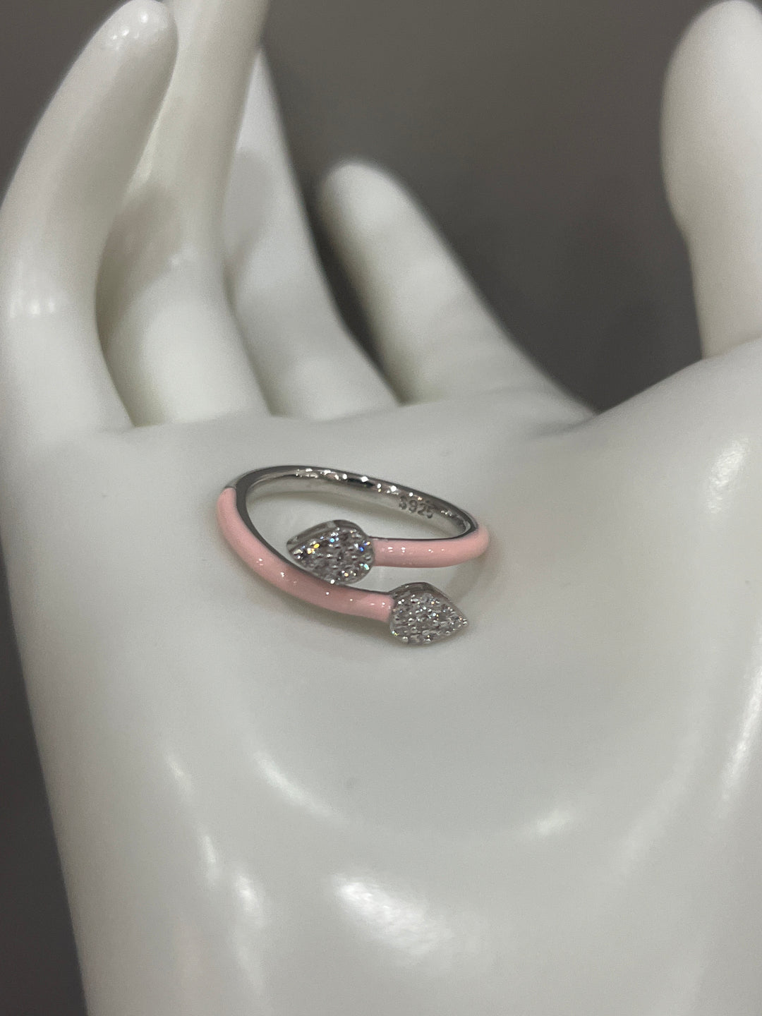 Purple Snake Adjustable Sterling Silver Ring with Zirconia – Striking and Elegant Design