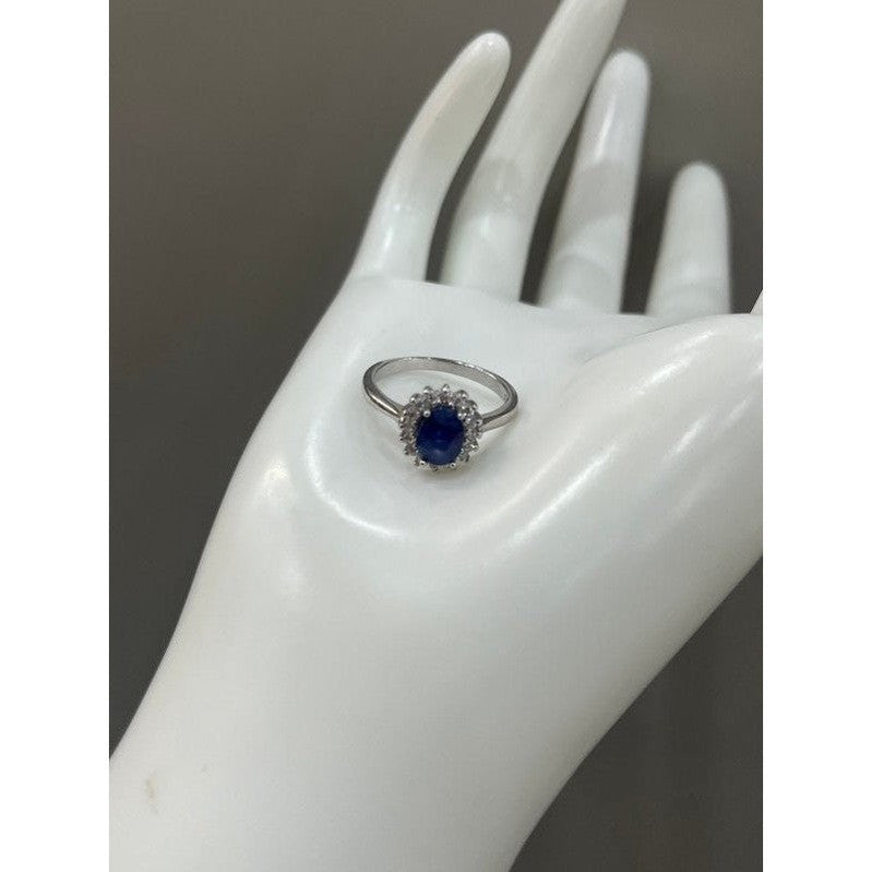 Elegant Sterling Silver Ring with Sapphire Stones – Timeless Beauty