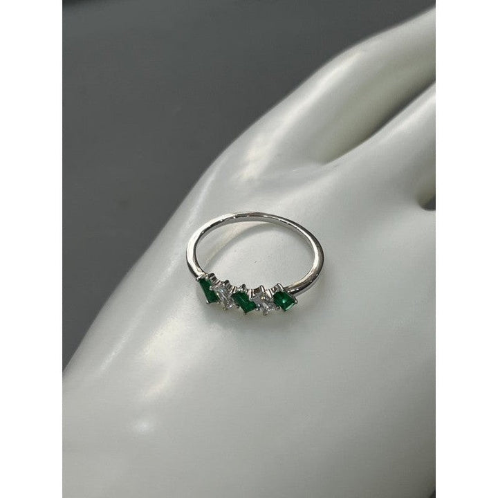 Emerald-Cut Brilliance Ring