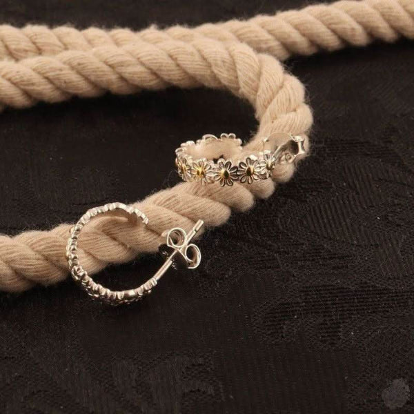 Floral Daisy Earrings - Sterling Silver - Saras Beads & Jewellery