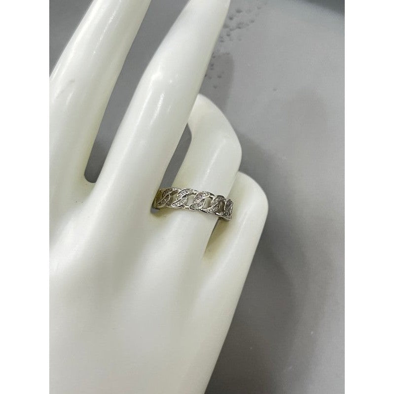 Interwoven Queen Elegance Ring