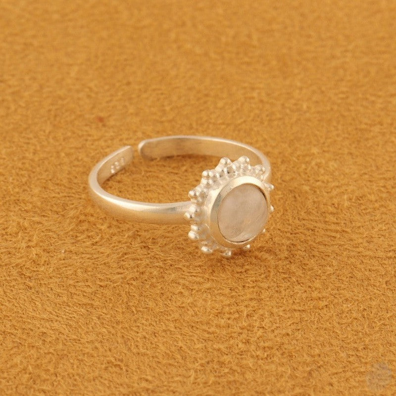 Round Gem Ring