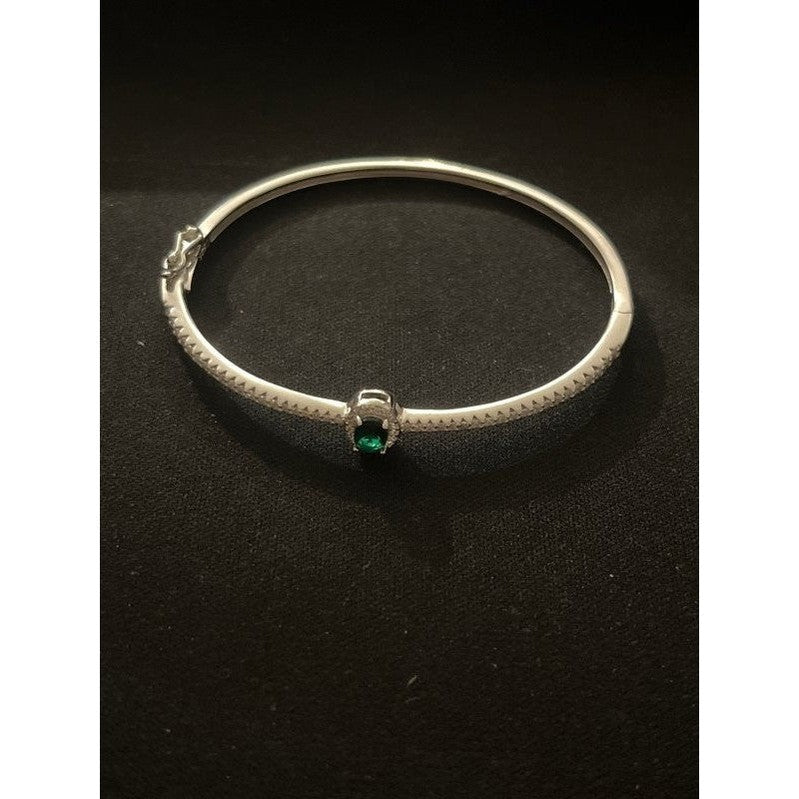 Sterling Silver Bangle with Emerald Zirconia – Classic Elegance with a Modern Twist