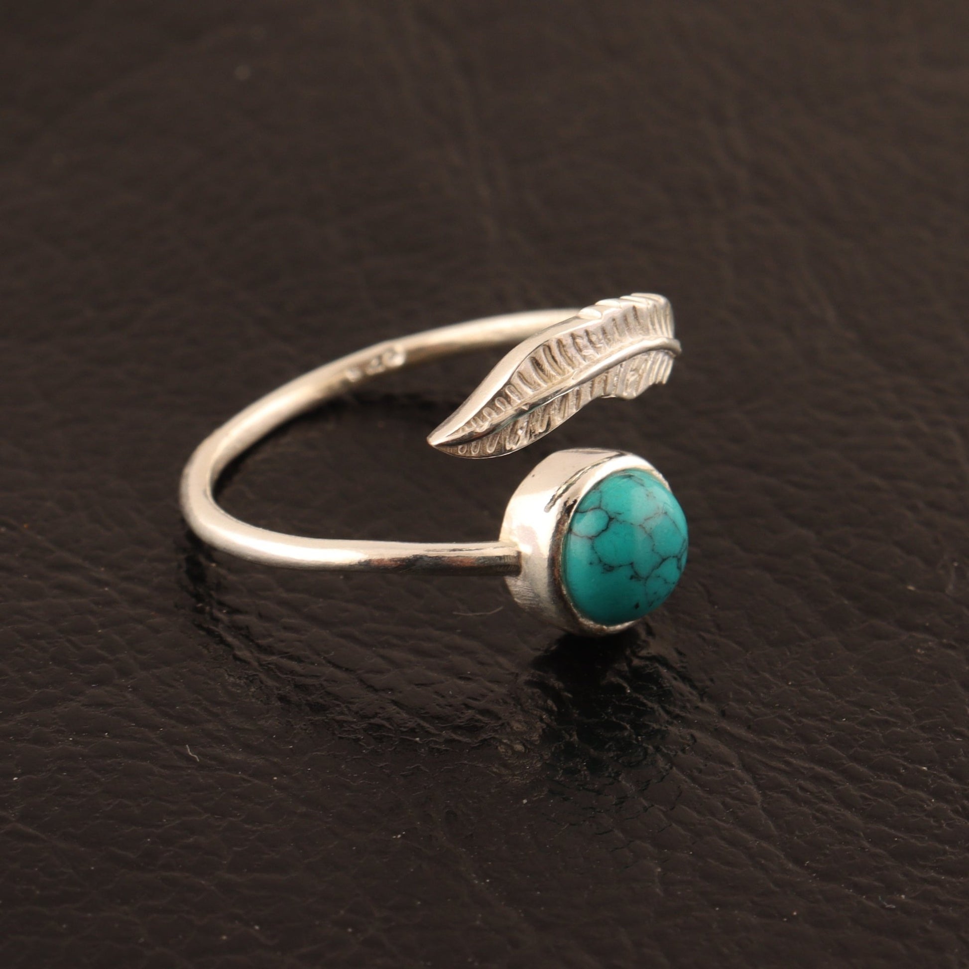 Artisan-Crafted Adjustable Sterling Silver Ring with Leaf Motif with a Gem - SBJ