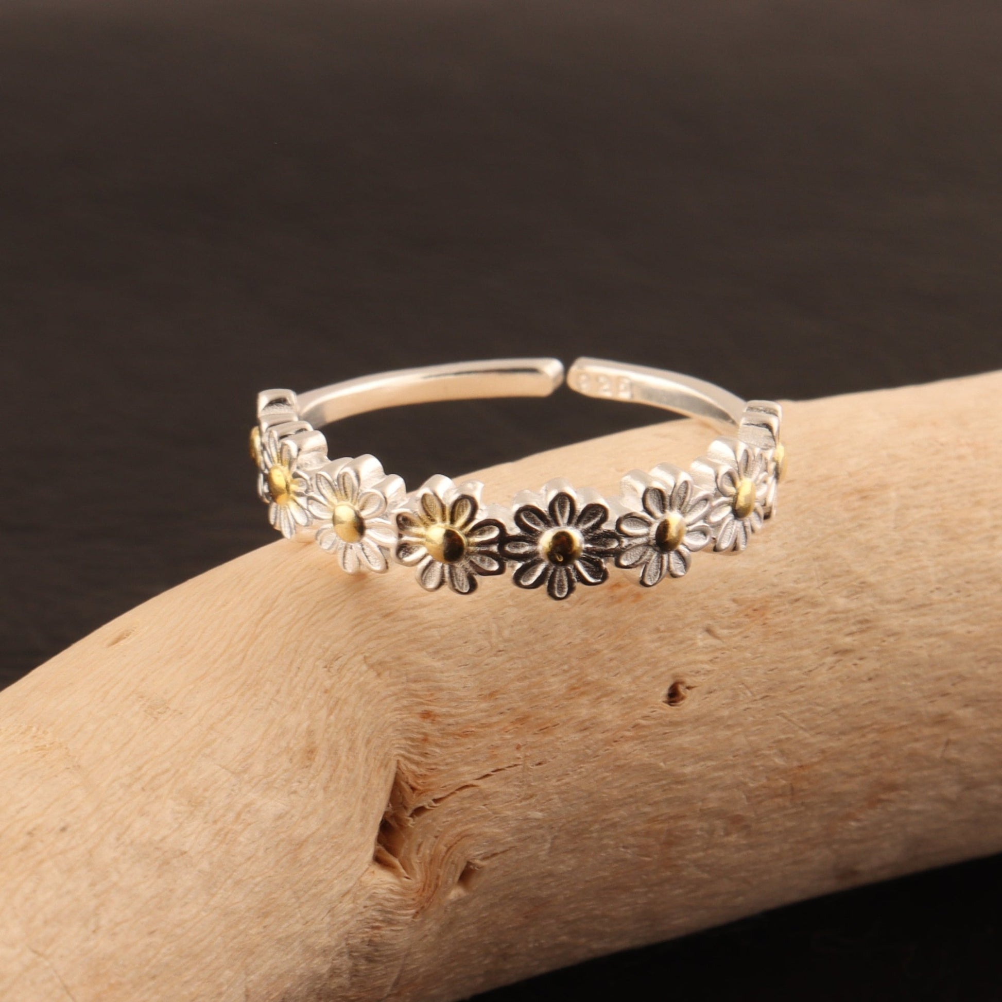 Bespoke Handmade Adjustable Sterling Silver Ring Adorned with Eight Daisies - SBJ
